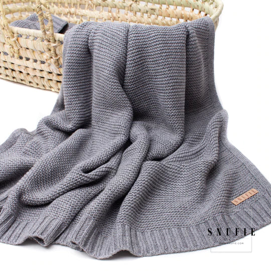 Knitted Baby Blanket (4 colour options)
